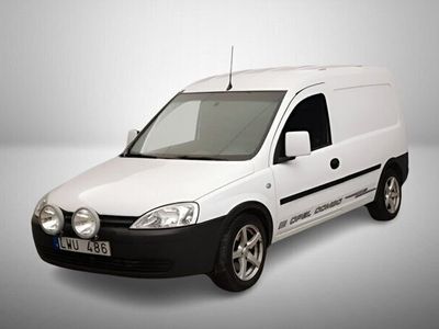 begagnad Opel Combo Skåp 1.3 CDTI ecoFLEX Ny besiktigad AC Dragkrok