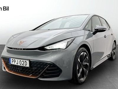 Begagnad Cupra Born e-Boost 169 kW (231 HK) 2023 Vapor grey Halvkombi