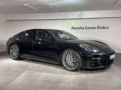Svart Begagnad 2024 Porsche Panamera Halvkombi | 1 990 000 kr
