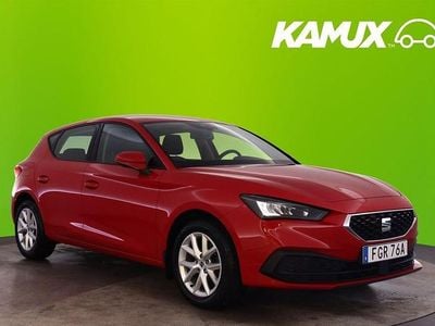 Begagnad Seat Leon Style 110 HK (80 kW) 2022 Röd Halvkombi