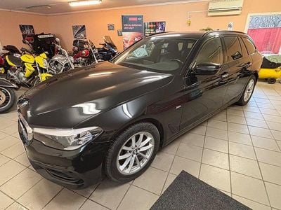 Svart Begagnad 2017 BMW 520 Sport Line Kombi | 219 700 kr (Dyr)