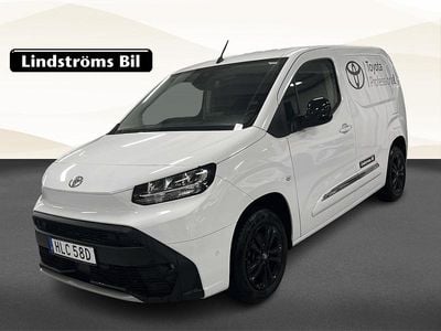 Vit Begagnad 2024 Toyota Proace City City Minibuss | 369 900 kr (Lite dyr)