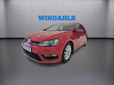 Begagnad VW Golf VII R-line 152 HK (111 kW) 2016 Röd Halvkombi