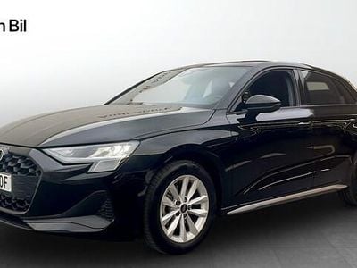 Brilliantsvart Begagnad 2025 Audi A3 Proline Sedan | 309 000 kr (Marknadspris)