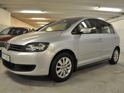 begagnad VW Golf Plus 1.6 TDI BlueMotion Style Sport Drag Nys