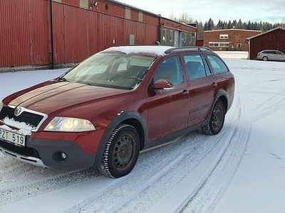 Begagnad 2008 Skoda Octavia Scout Kombi | 15 000 kr