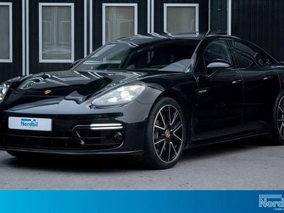 Porsche Panamera 4