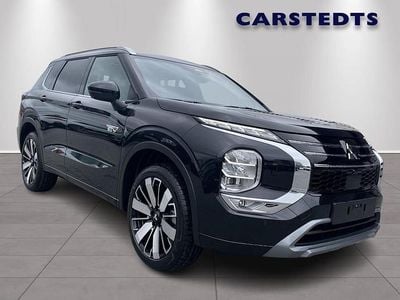 Svart Ny 2025 Mitsubishi Outlander P-HEV Instyle SUV | 620 800 kr (Marknadspris)