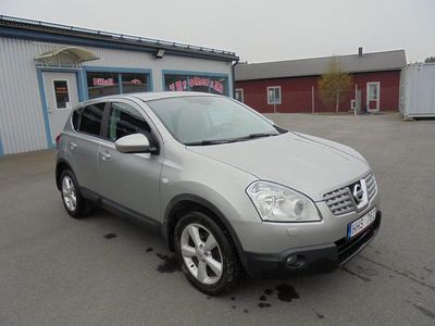 Silver Begagnad 2009 Nissan Qashqai SUV | 60 000 kr