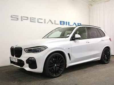 Begagnad BMW X5 M Sport 286 HK (210 kW) 2021 Mineralvit metallic SUV