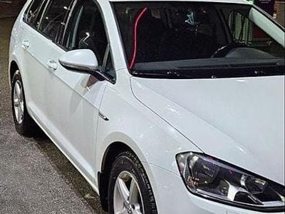 Begagnad VW Golf VII 110 HK (80 kW) 2017