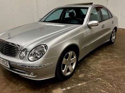 begagnad Mercedes E500 E500 BenzAvantgarde Pedantskött Nyskick 2003, Sedan