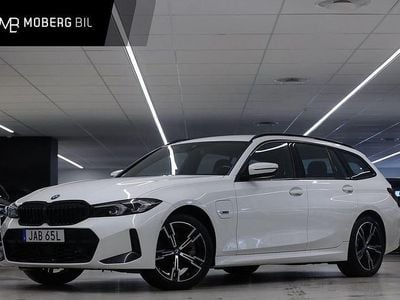 Vit Begagnad 2023 BMW 330 M Sport Kombi | 379 900 kr