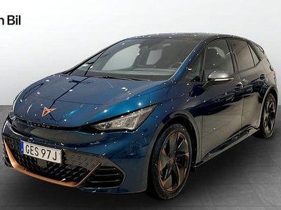 Blå (aurora blue metallic) Begagnad 2022 Cupra Born Halvkombi | 259 900 kr (Marknadspris)