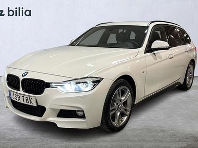 Vit Begagnad 2019 BMW 320 Shadowline Kombi | 248 900 kr (Bra pris)