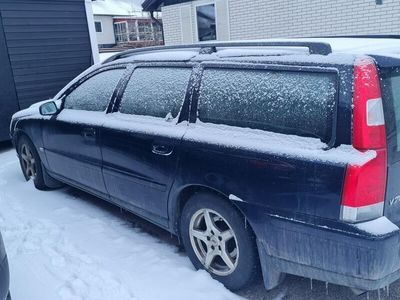 begagnad Volvo V70 2.4 Kinetic Euro 4