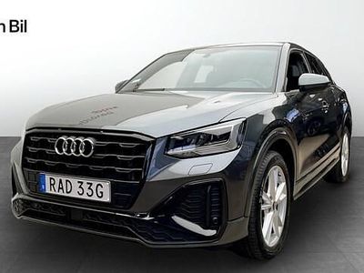 Begagnad Audi Q2 S-Line 150 HK (110 kW) 2022 Daytonagrå pärleffekt SUV