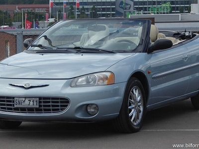 begagnad Chrysler Sebring Cabriolet 2.7 203hk Automat Svensksåld