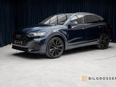 Blå Begagnad 2023 Audi Q8 S-Line SUV | 949 900 kr