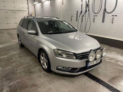 Silver Begagnad 2011 VW Passat Kombi | 34 000 kr (Dyr)