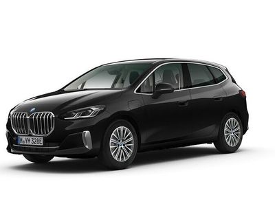 begagnad BMW 220 Active Tourer 225e xDrive Steptronic Luxury, Luxury Line Euro 6 2024, Minibuss