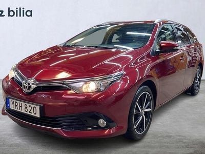 Röd Begagnad 2017 Toyota Auris Touring Sports Edition Kombi | 134 900 kr (Bra pris)