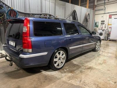 Begagnad 2003 Volvo V70 Kombi | 22 000 kr (Dyr)
