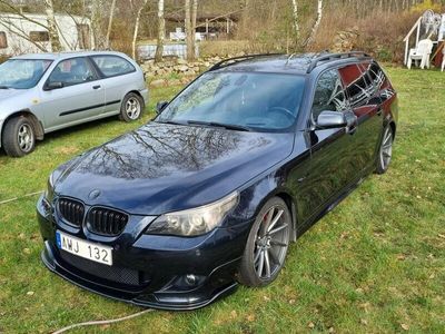 begagnad BMW 550 ovanlig svensksåld carbonsvart