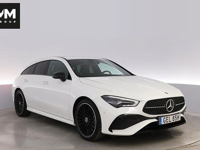 Vit Begagnad 2024 Mercedes CLA200 Shooting Brake AMG line Kombi | 375 000 kr (Marknadspris)