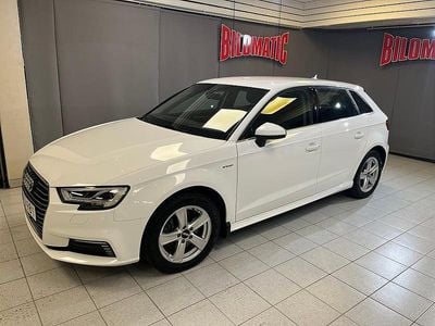 Vit Begagnad 2017 Audi A3 Sportback Halvkombi | 195 000 kr (Marknadspris)
