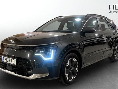 Grå Begagnad 2022 Kia Niro SUV | 319 900 kr (Marknadspris)
