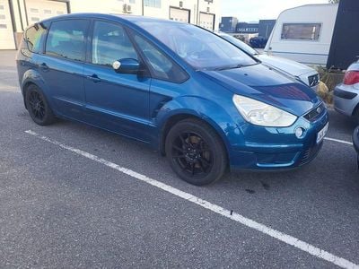 Begagnad 2007 Ford S-MAX S Minibuss | 20 000 kr (Marknadspris)