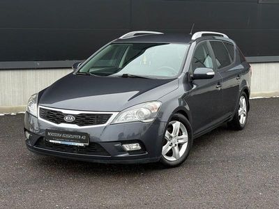 Grå Begagnad 2010 Kia Ceed Sportswagon Kombi | 39 800 kr (Marknadspris)