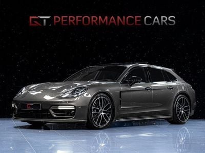 Porsche Panamera 4