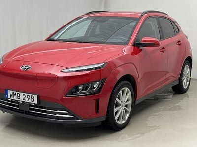 Begagnad Hyundai Kona 100 kW (136 HK) 2022 Röd SUV