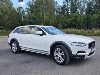Volvo V90 CC