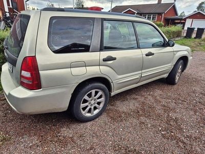 Gul Begagnad 2005 Subaru Forester SUV | 15 000 kr (Dyr)