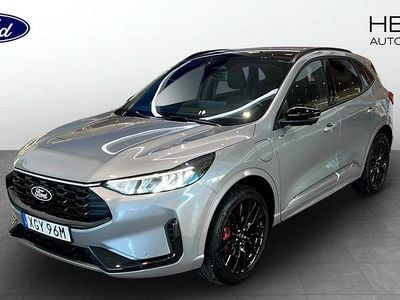 Ny Ford Kuga ST-Line X 243 HK (178 kW) 2026 Grå SUV
