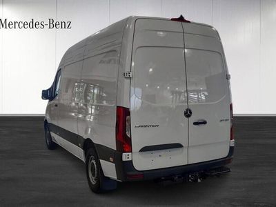 Vit Begagnad 2024 Mercedes Sprinter Van | 459 900 kr