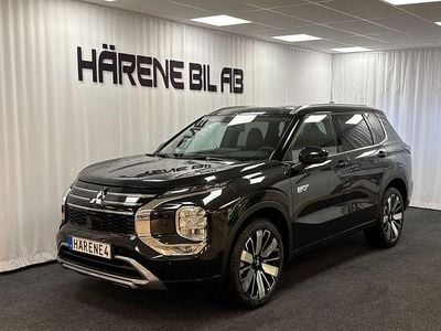 Ny Mitsubishi Outlander Instyle 136 HK (100 kW) 2025 Black diamond SUV