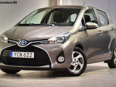 begagnad Toyota Yaris Hybrid e-CVT