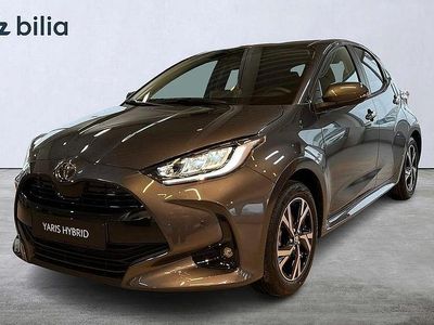 Ny 2025 Toyota Yaris Active Halvkombi | 298 800 kr (Marknadspris)