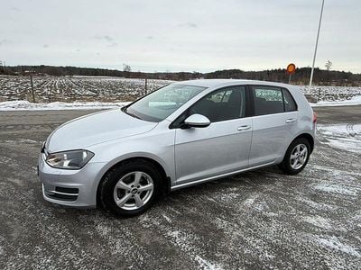 Begagnad VW Golf VII 105 HK (77 kW) 2015