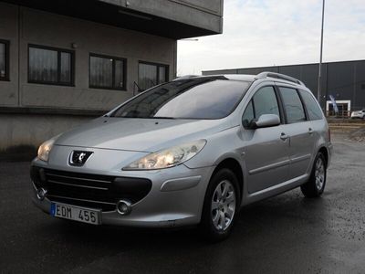 begagnad Peugeot 307 SW 2.0 Euro 4 Panorama Funkar bra maskinellt