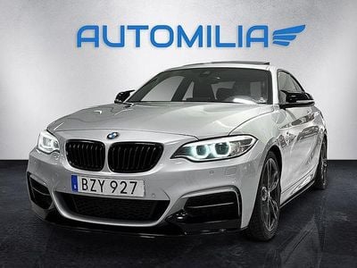 Begagnad BMW M235 M Sport 326 HK (239 kW) 2014 Silver Sportkupé