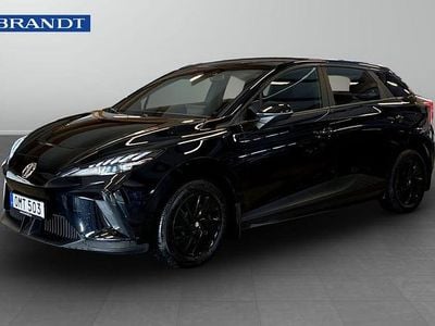 Begagnad MG MG4 EV 125 kW (171 HK) 2023 Svart Halvkombi