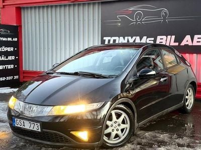 Svart Begagnad 2008 Honda Civic Sport Halvkombi | 26 900 kr (Bra pris)