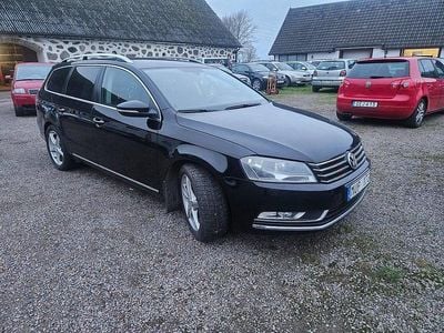 Svart Begagnad 2012 VW Passat Kombi | 49 900 kr (Marknadspris)