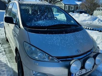 begagnad Toyota Previa 2.4