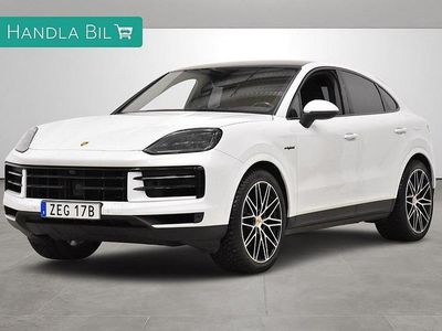 Vit Begagnad 2023 Porsche Cayenne SUV | 1 049 000 kr (Marknadspris)